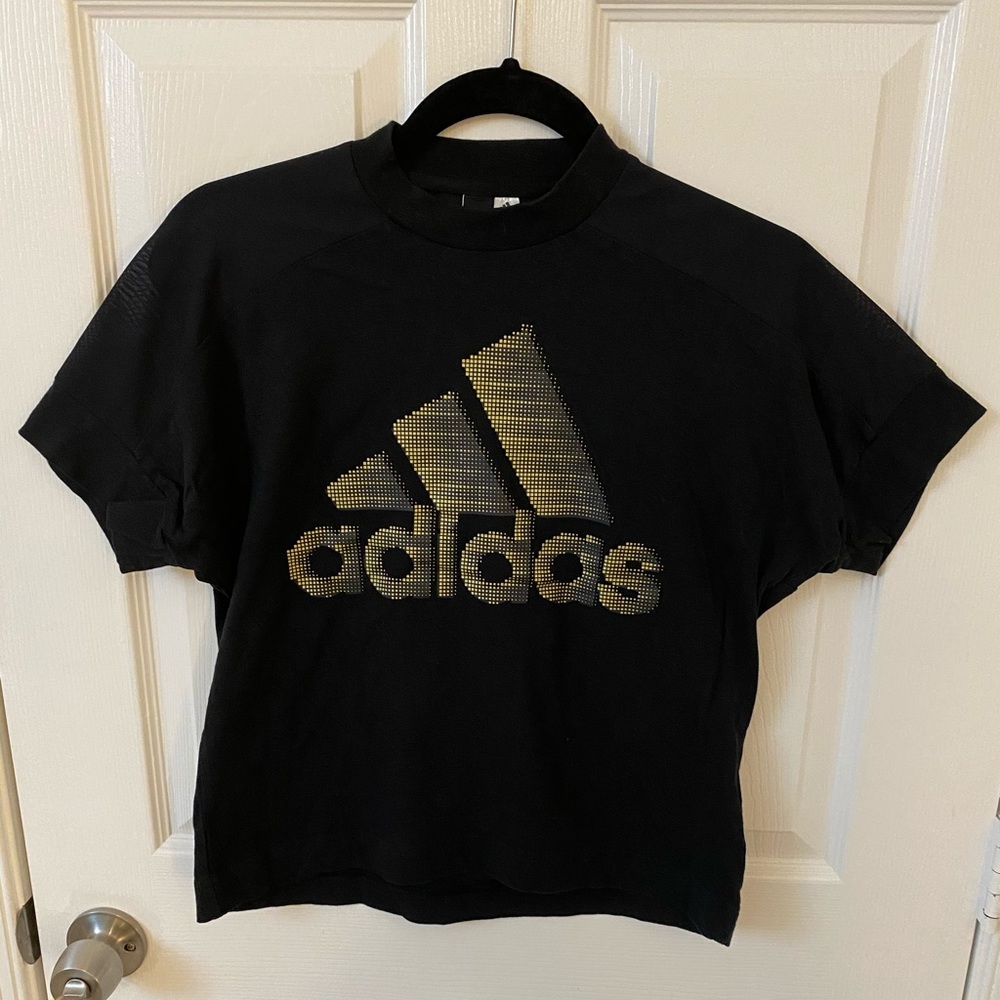 Adidas • mock neck crop top